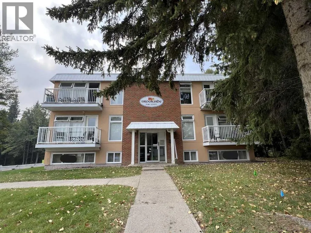 Apartment for rent: #2, 506 41 Street, Edson, Alberta T7E 1A9