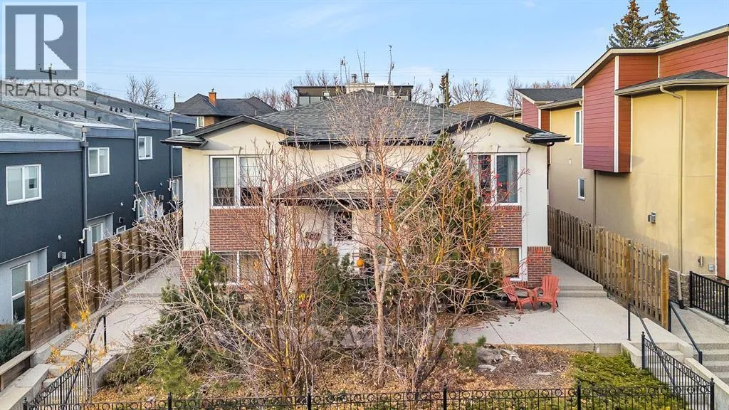 Row / Townhouse for rent: 2, 534 56 Avenue Sw, Calgary, Alberta T2V 0G7