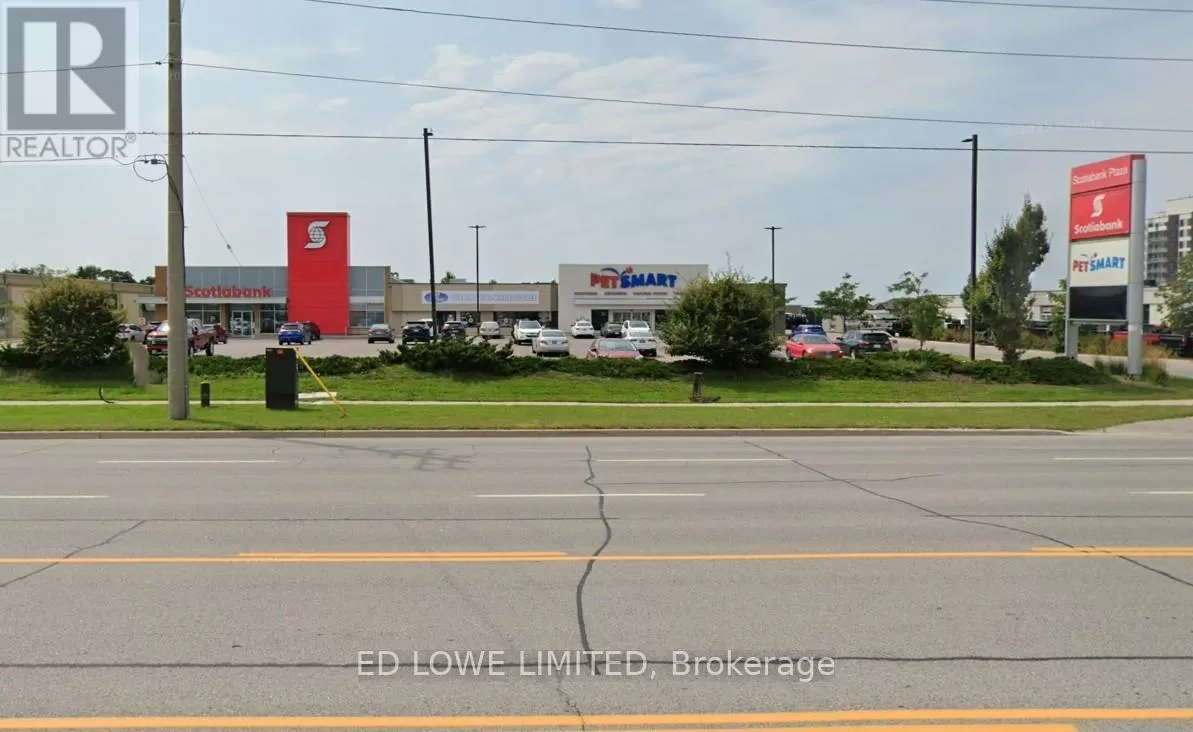 2 - 544 Bayfield Street, Barrie, Ontario L4M 5A2