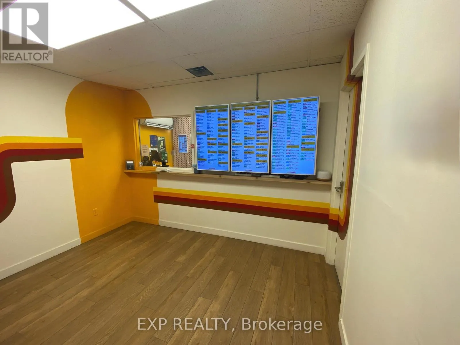 2 - 5741 Finch Avenue E, Toronto, Ontario M1B 2G5