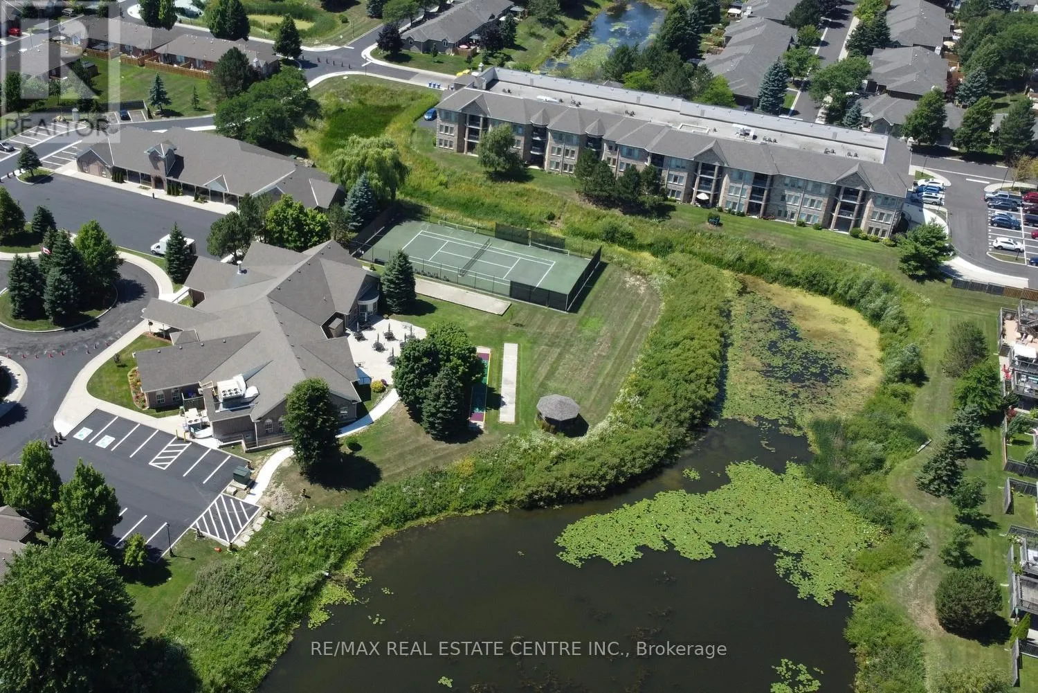 Row / Townhouse for rent: 2 - 60 Natalia Avenue, Hamilton, Ontario L0R 1W0