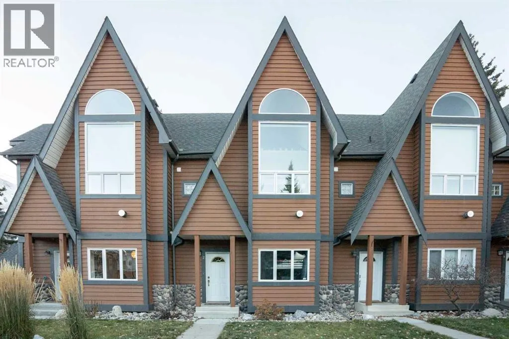 Row / Townhouse for rent: 2, 601 4th Street, Canmore, Alberta T1W 2G7