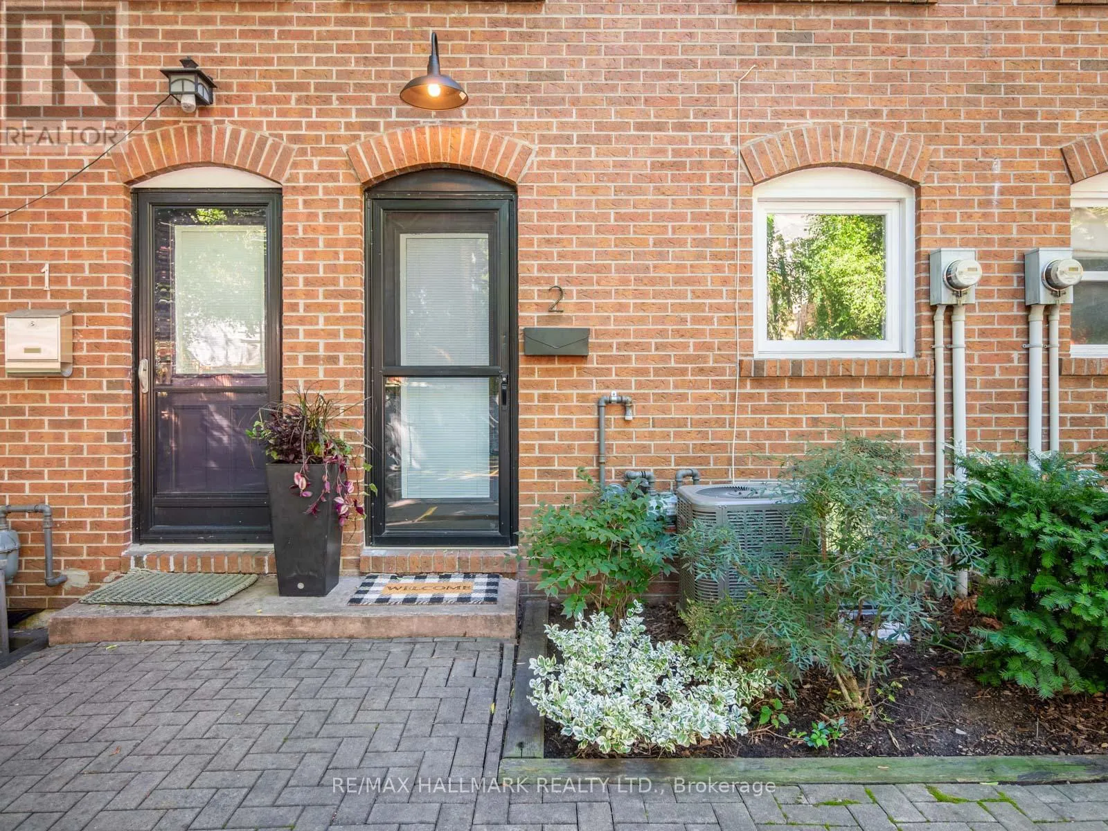 Row / Townhouse for rent: 2 - 66 Boultbee Avenue, Toronto, Ontario M4J 1B1