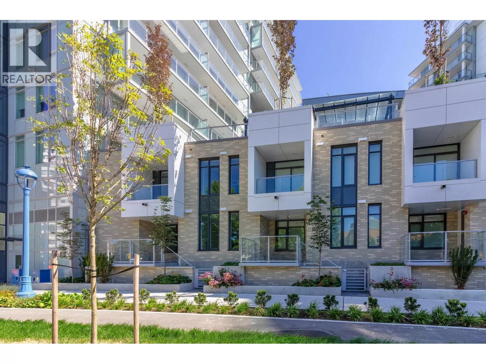 Row / Townhouse for rent: 2 6788 Minoru Boulevard, Richmond, British Columbia V6Y 0M6