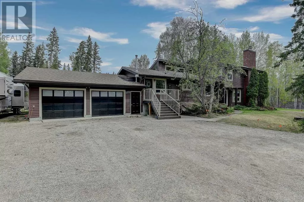 House for rent: #2, 710072 40 Highway, Rural Grande Prairie No. 1, County of, Alberta T8W 5B6