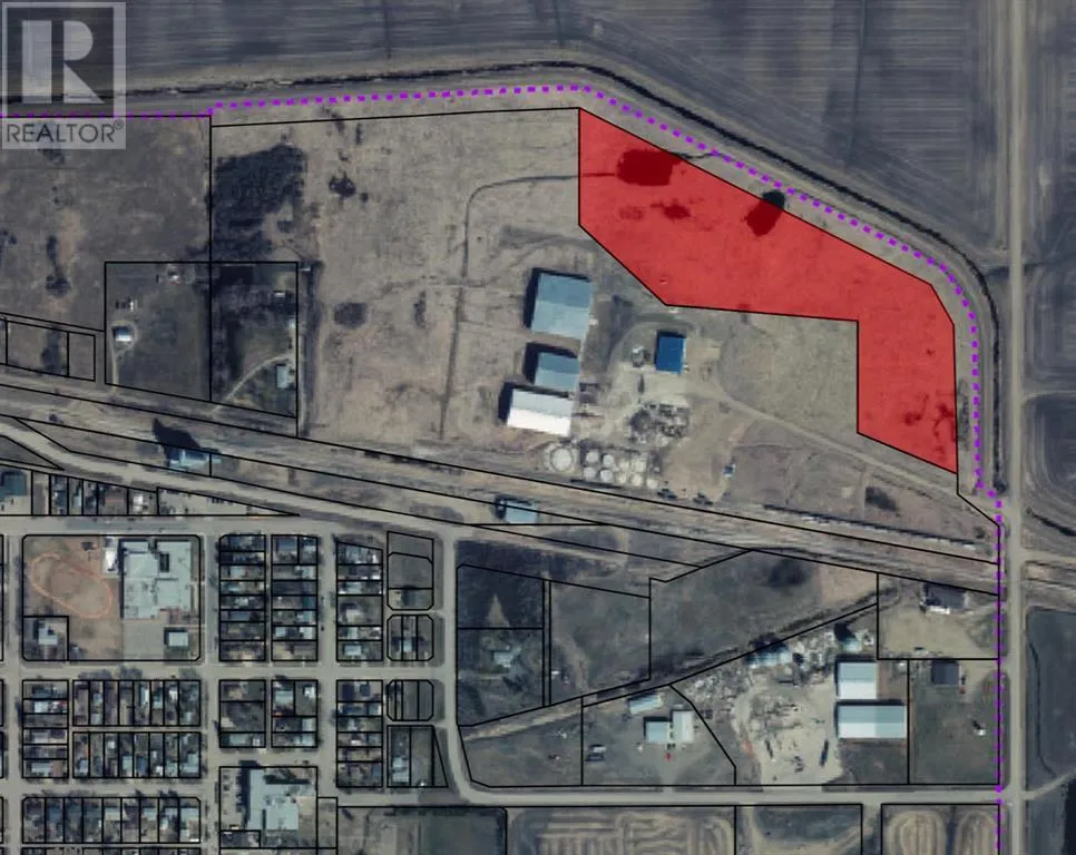 2 78100 Range Road 213, Falher, Alberta T0H 1M0