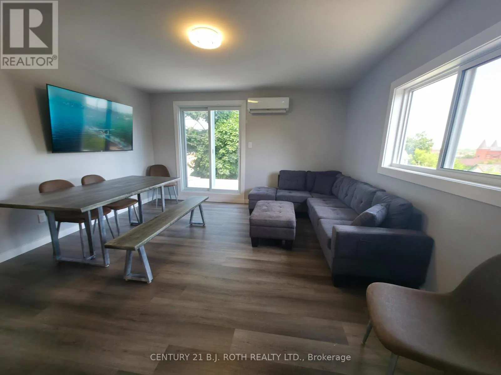 Other for rent: 2 - 82 Albert Street N, Orillia, Ontario L3V 5K5