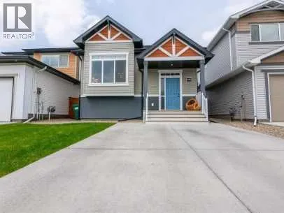2, 898 Greywolf Run N, Lethbridge, Alberta T1H 7G7