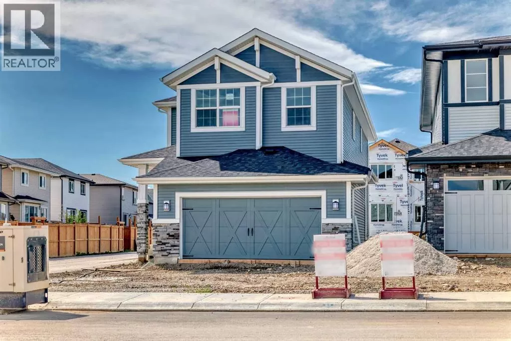 House for rent: 2 Appaloosa Way, Cochrane, Alberta T4C 3L9