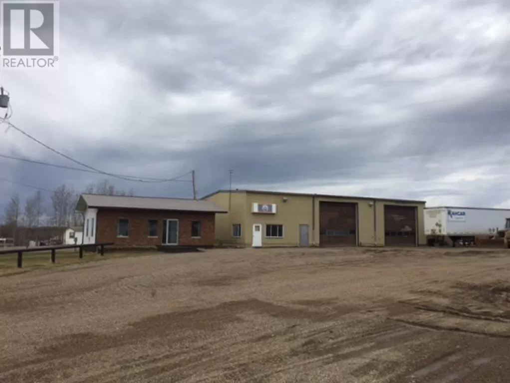 2 Banff Avenue, Rainbow Lake, Alberta T0H 2Y0