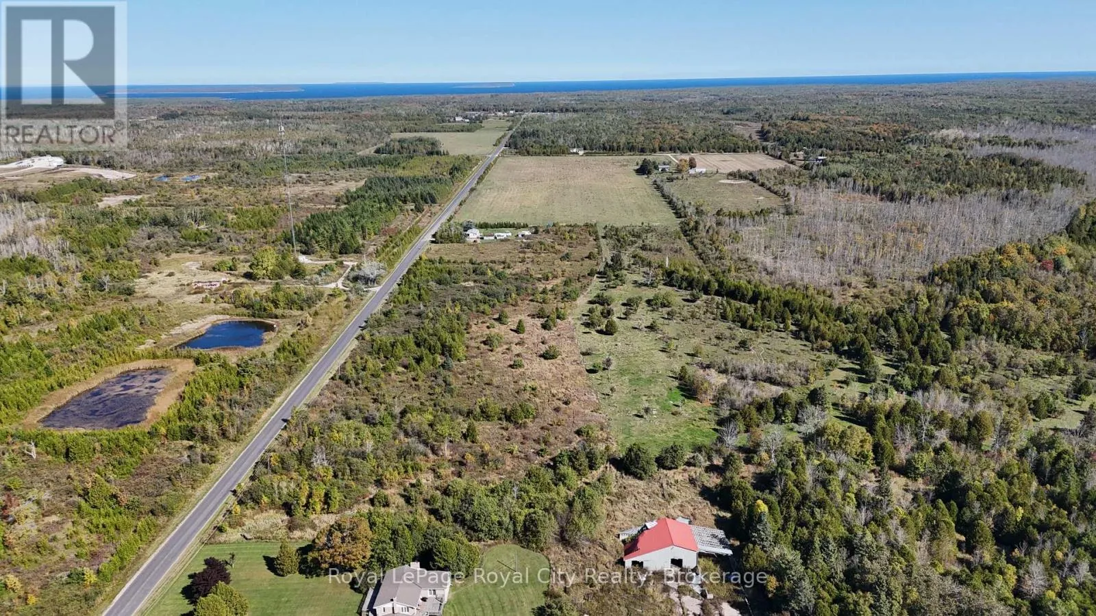 2 Belrose Road, Northern Bruce Peninsula, Ontario N0H 2R0