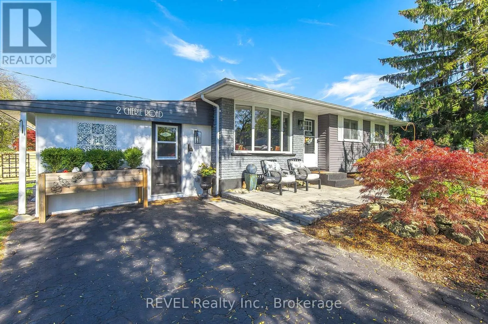 House for rent: 2 Cherie Road, St. Catharines, Ontario L2M 6J9