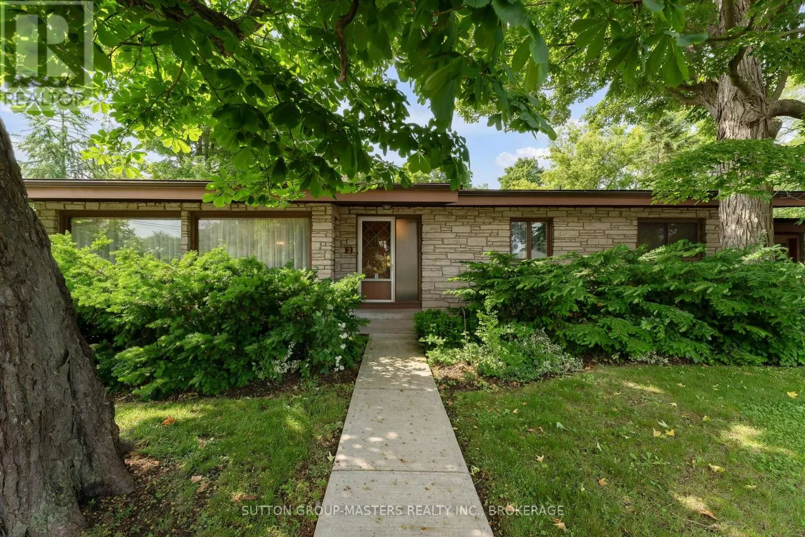 House for rent: 2 Churchill Street, Kingston, Ontario K7M 2K5