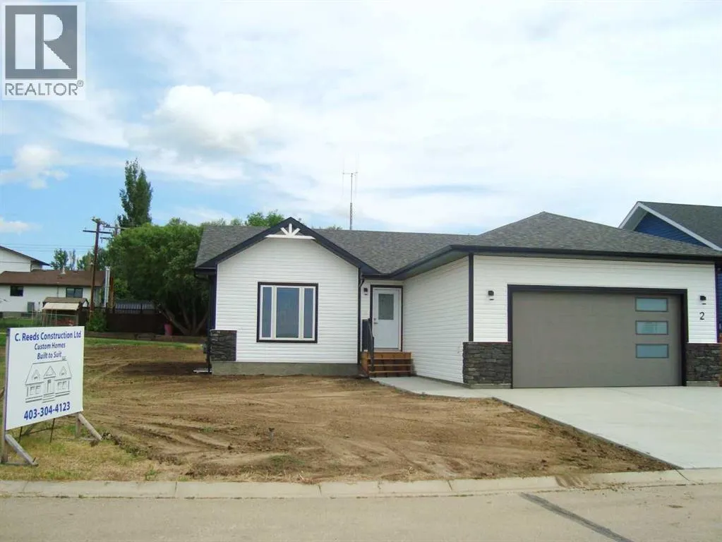 House for rent: 2 Evron Place, Trochu, Alberta T0M 2C0