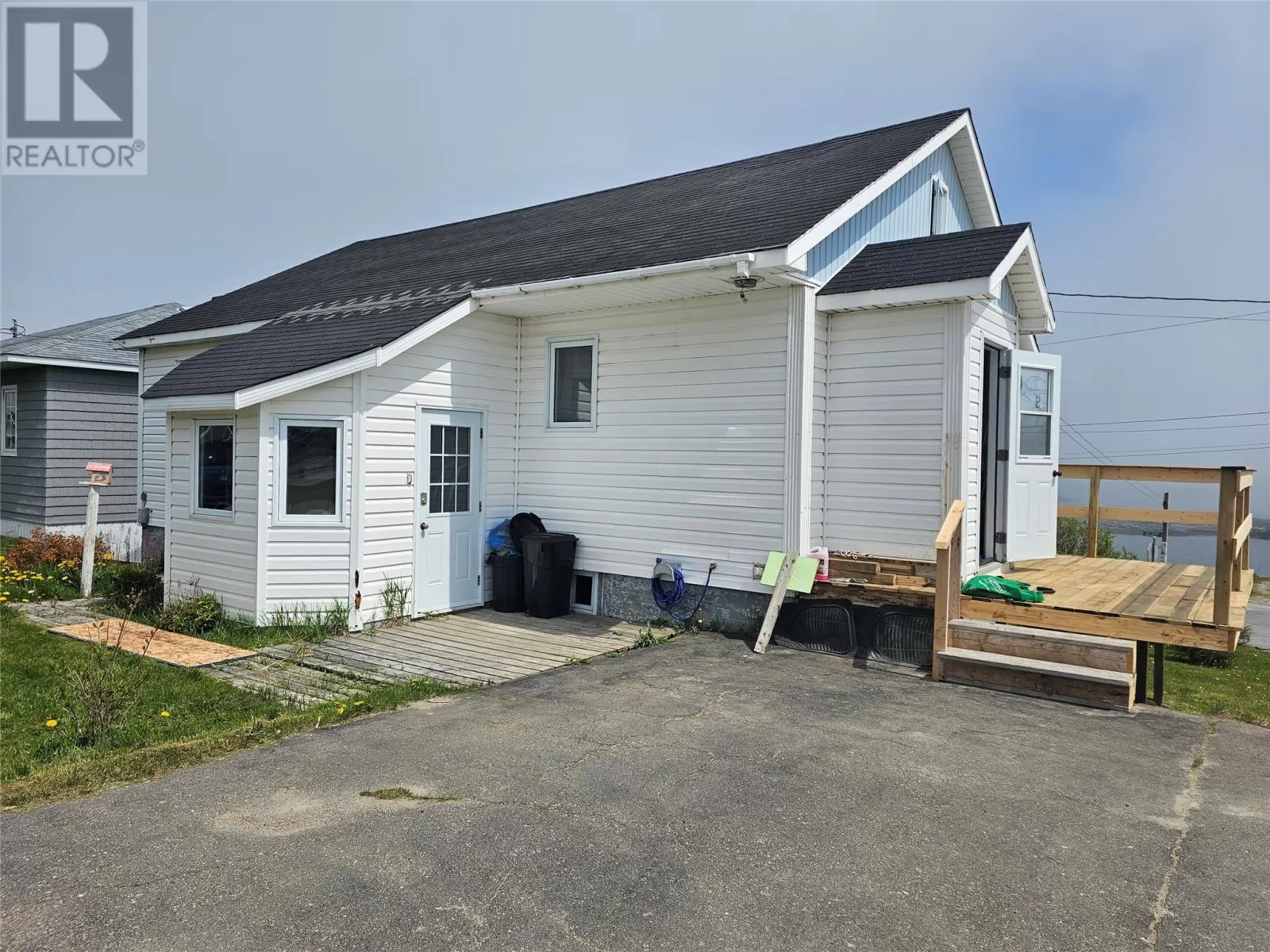 House for rent: 2 First Avenue, Channel-Port aux Basques, Newfoundland & Labrador A0M 1C0