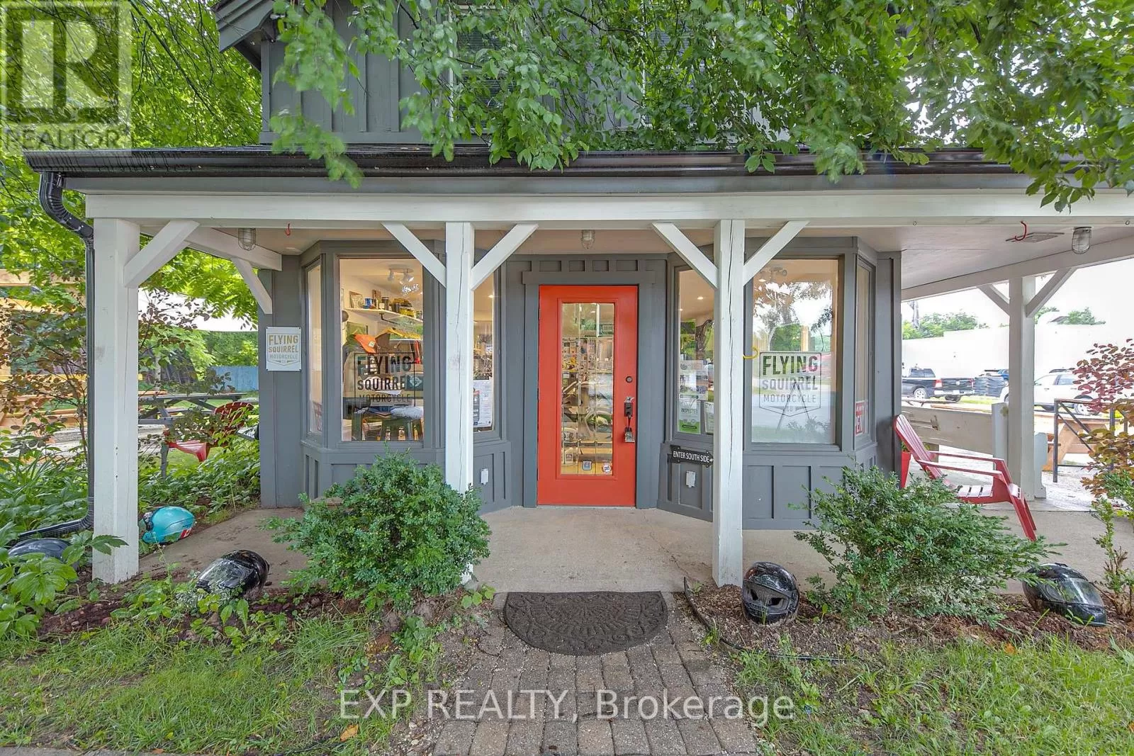 Residential Commercial Mix for rent: 2 Francis Street E, Clearview, Ontario L0M 1G0