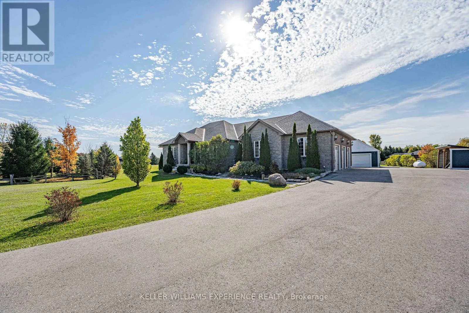 House for rent: 2 Harry Parker Place, Adjala-Tosorontio, Ontario L0M 1J0