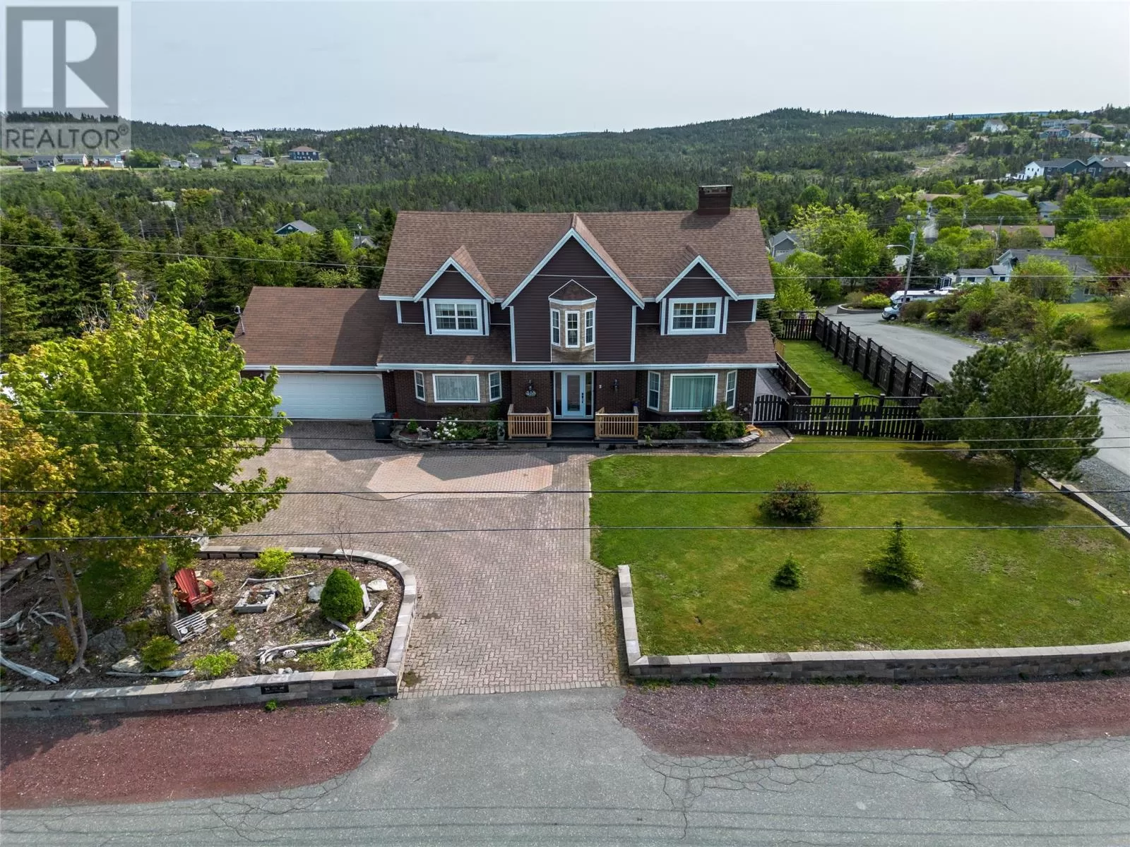 House for rent: 2 Hayes Avenue, Paradise, Newfoundland & Labrador A1L 3L5