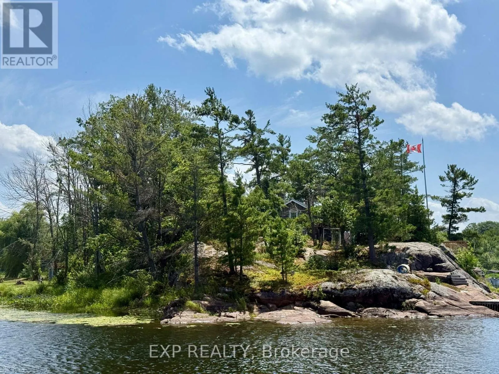 House for rent: 2 Island 860, Georgian Bay, Ontario L0K 1S0
