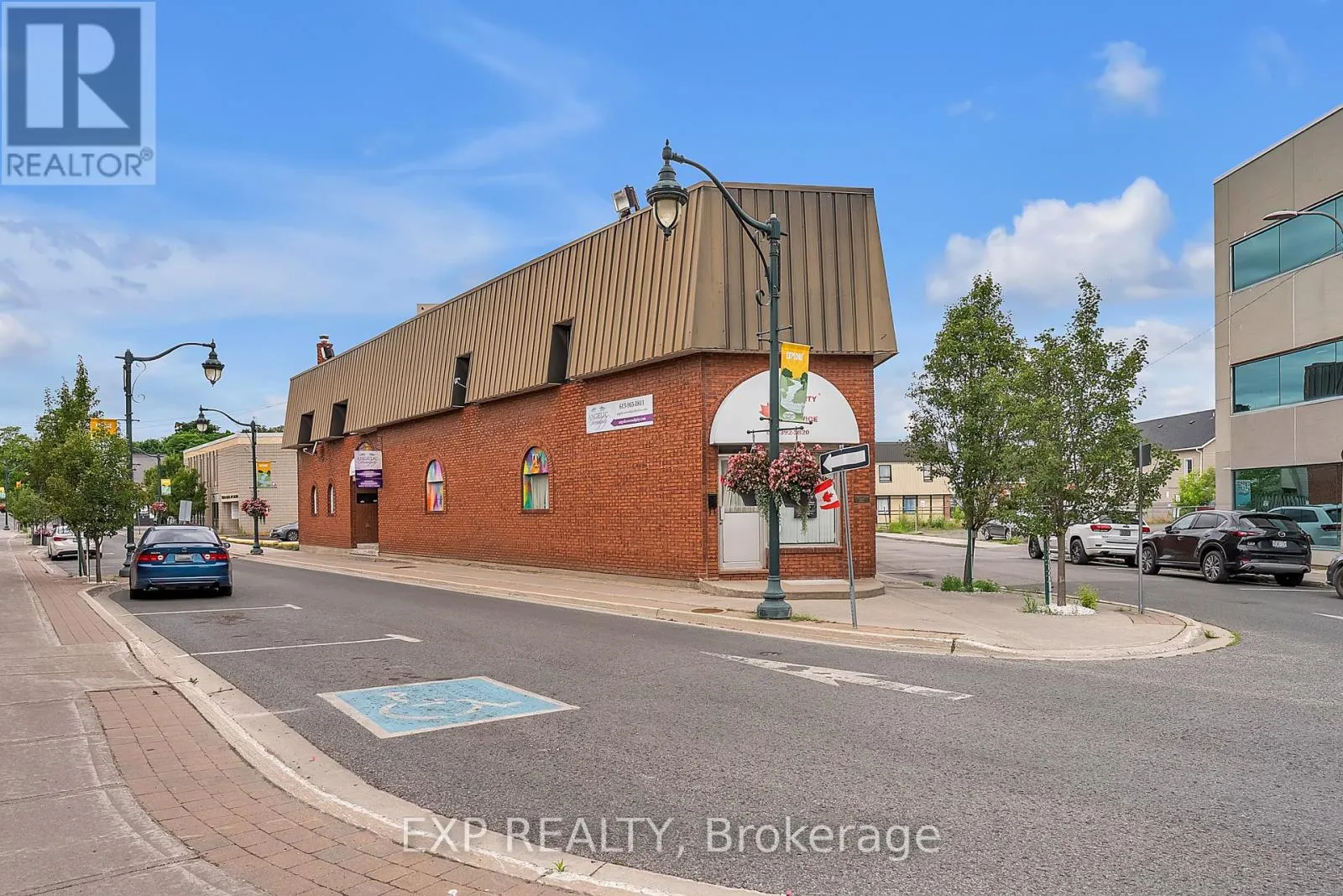 2 King Street, Quinte West, Ontario K8V 3V7