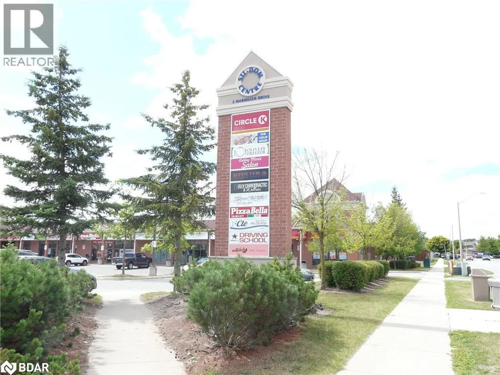 2 Marsellus Drive Unit# 8, Barrie, Ontario L4N 0Y4