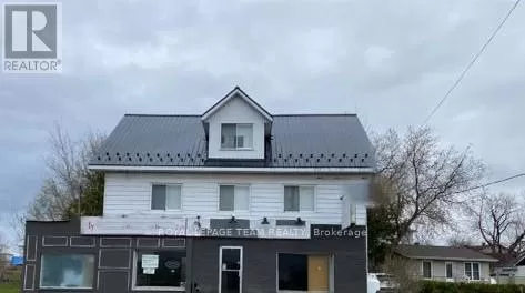 Residential Commercial Mix for rent: 2 Mohns Avenue, Petawawa, Ontario K8H 2G4