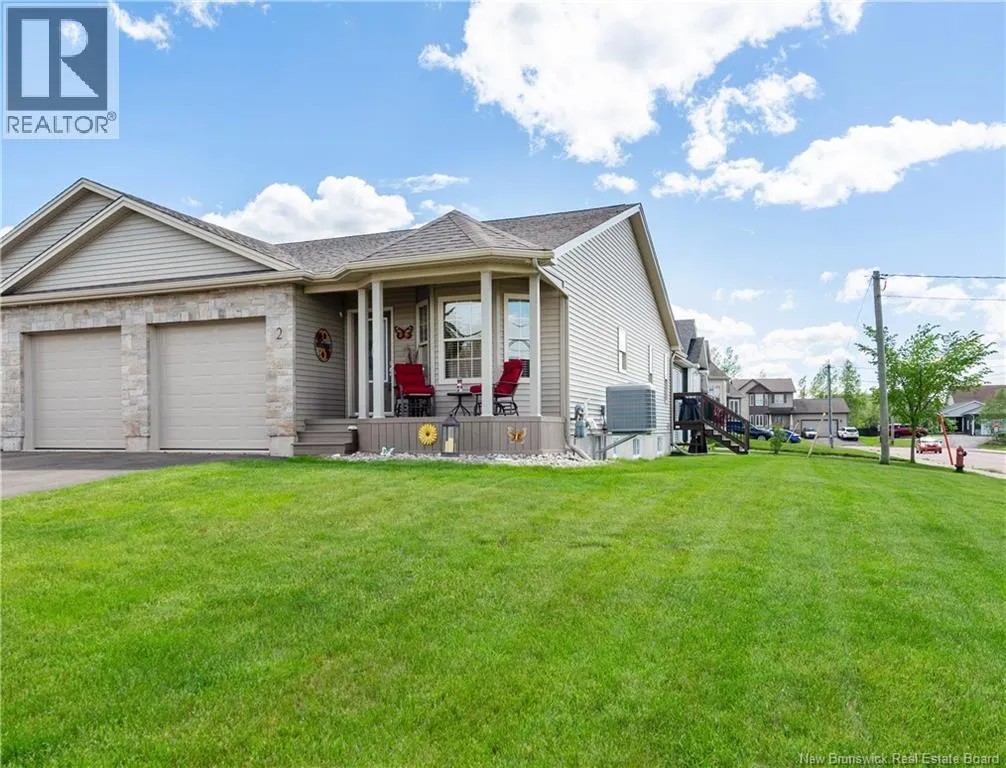 House for rent: 2 Thornhill Crescent, Moncton, New Brunswick E1A 6B4