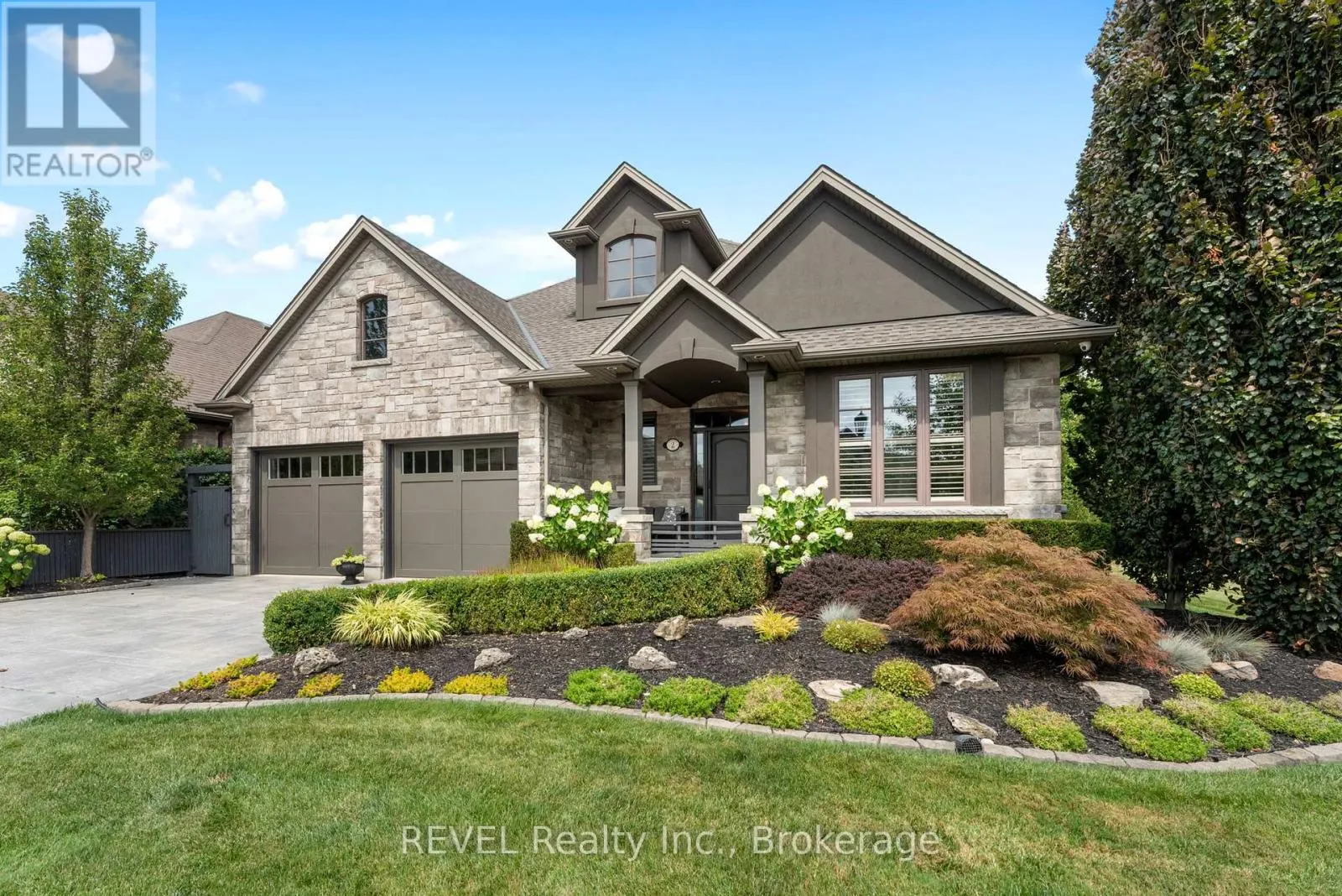 House for rent: 2 Tulip Tree Road, Niagara-on-the-Lake, Ontario L0S 1J0