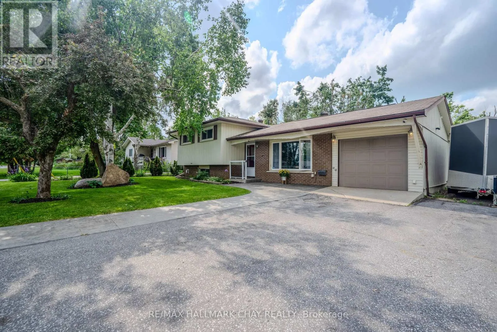 House for rent: 2 Wallis Street, Oro-Medonte, Ontario L3V 8N9