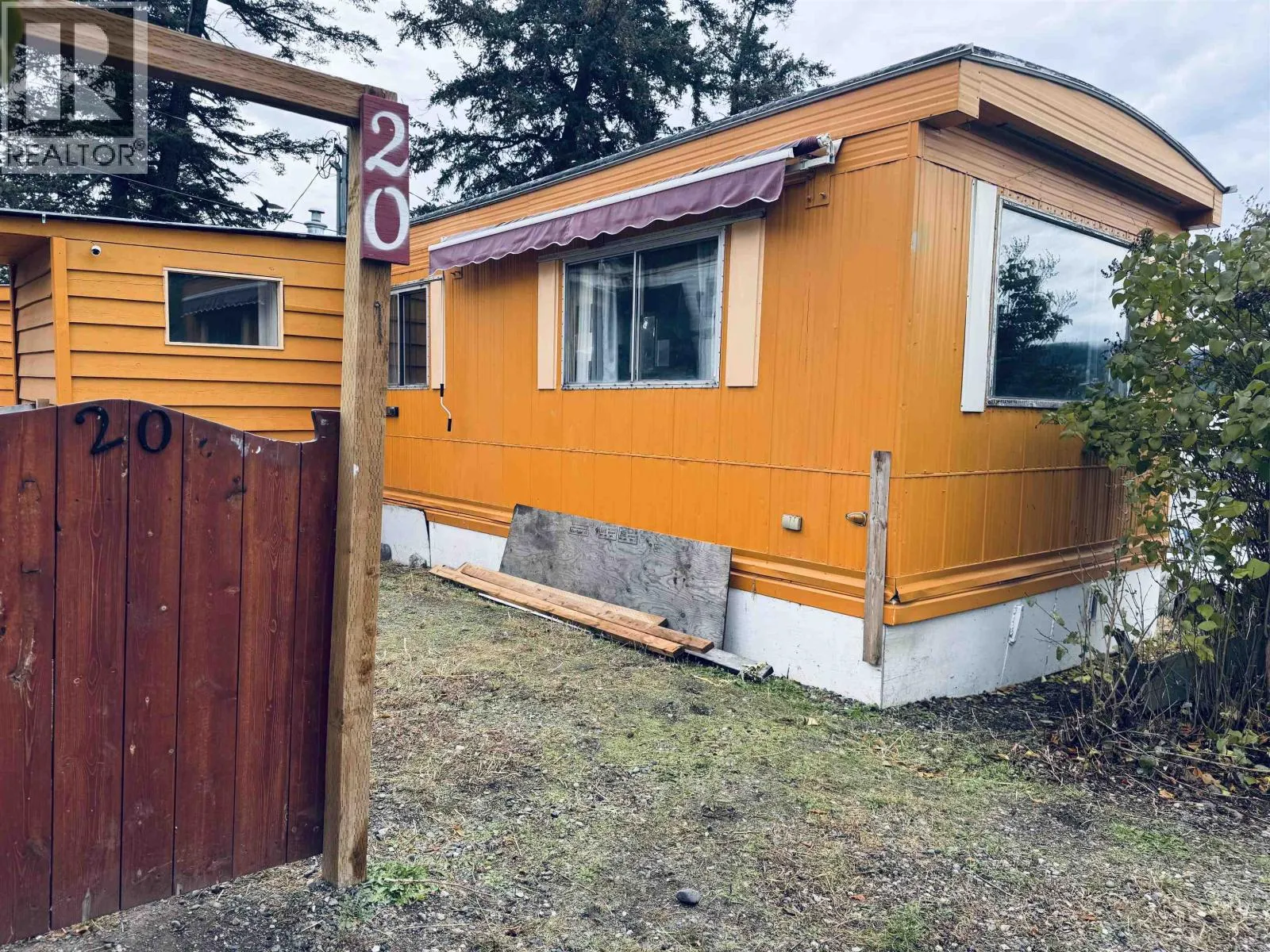 Manufactured Home/Mobile for rent: 20 1406 N Broadway Avenue, Williams Lake, British Columbia V2G 0A1