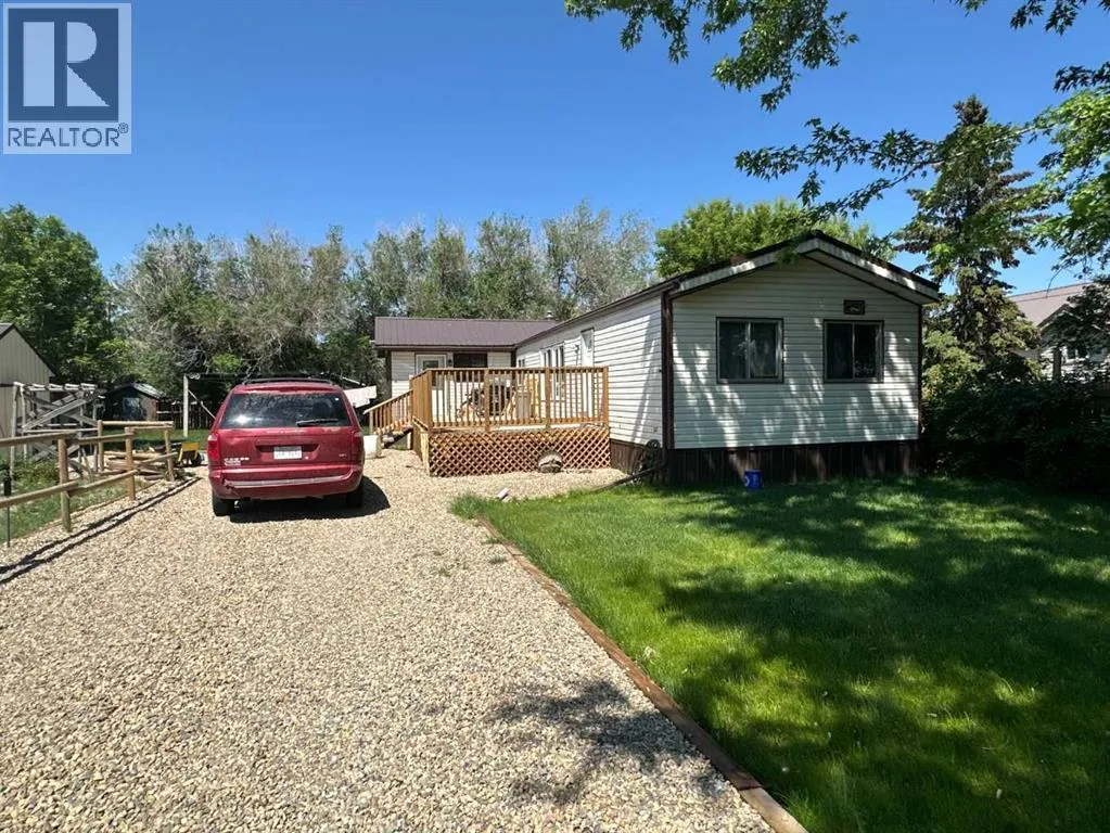 Manufactured Home for rent: 20 2 Avenue, Rolling Hills, Alberta T0J 2S0