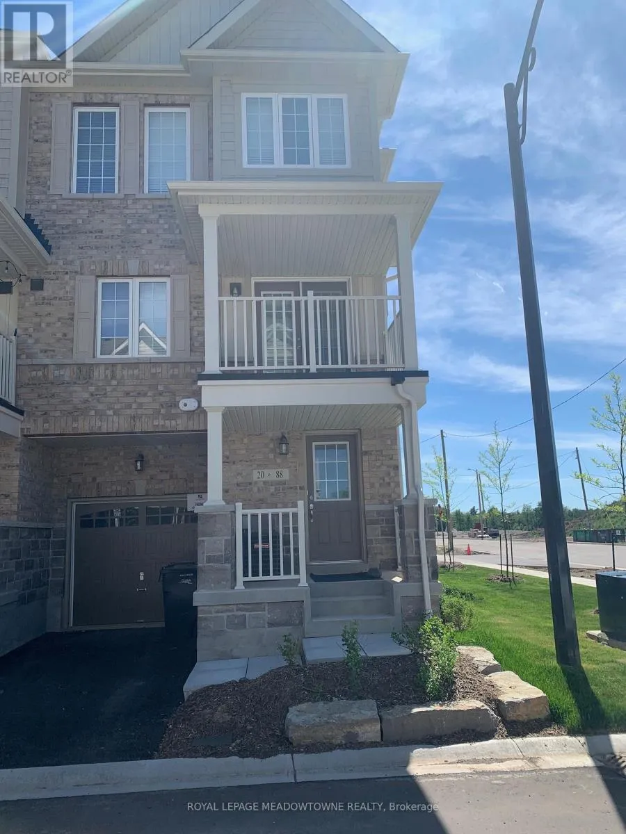 Row / Townhouse for rent: 20 - 88 Decorso Drive, Guelph, Ontario N1L 0A1