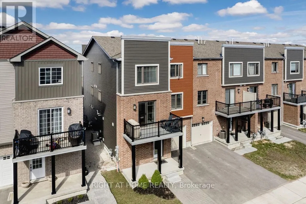 Row / Townhouse for rent: 20 Andean Lane, Barrie, Ontario L9J 0J4