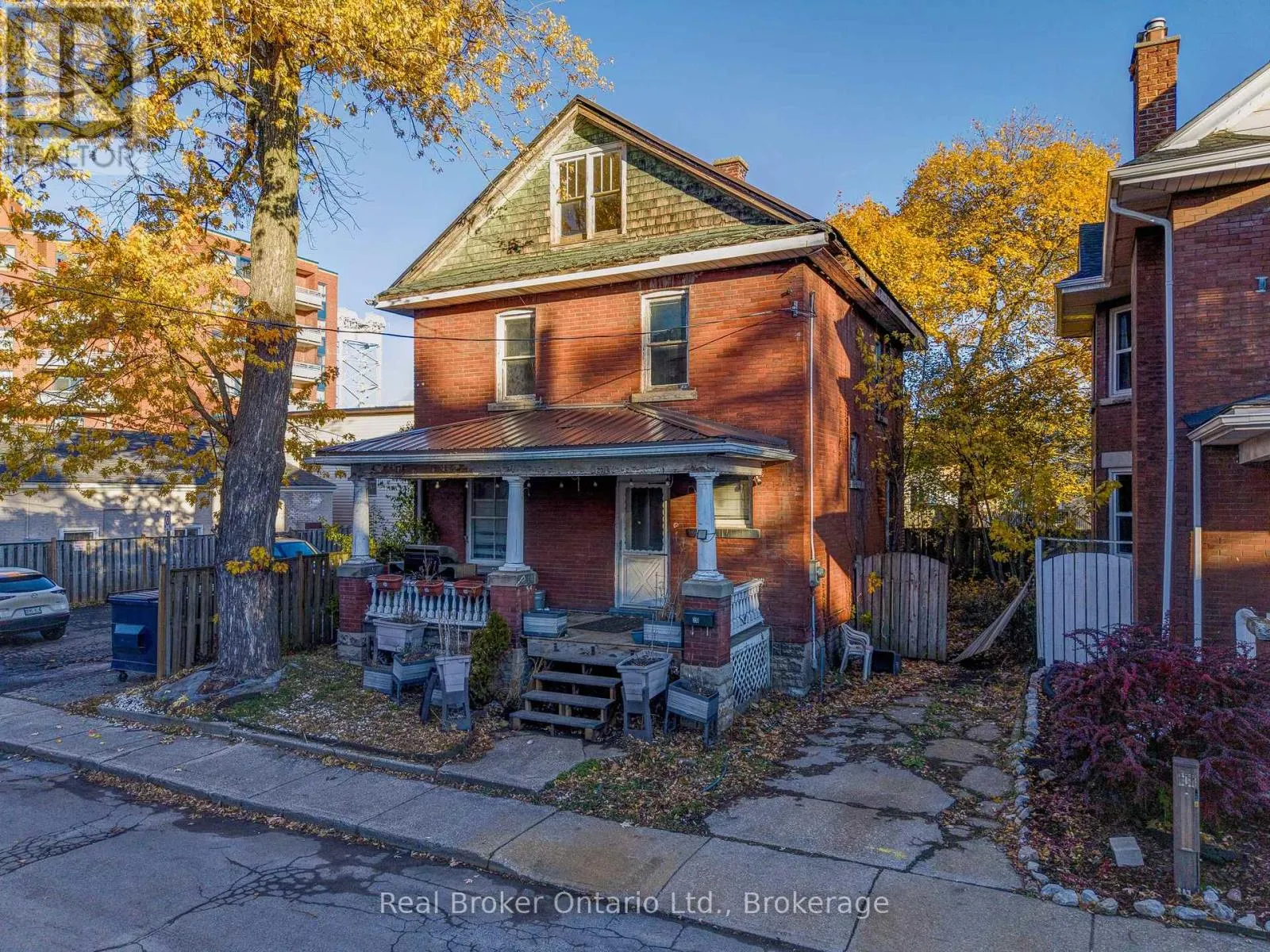 House for rent: 20 Avenue Place, Welland, Ontario L3B 4B1