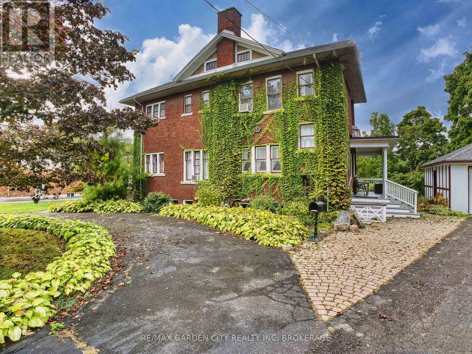 House for rent: 20 Evan Street, Welland, Ontario L3B 3V4