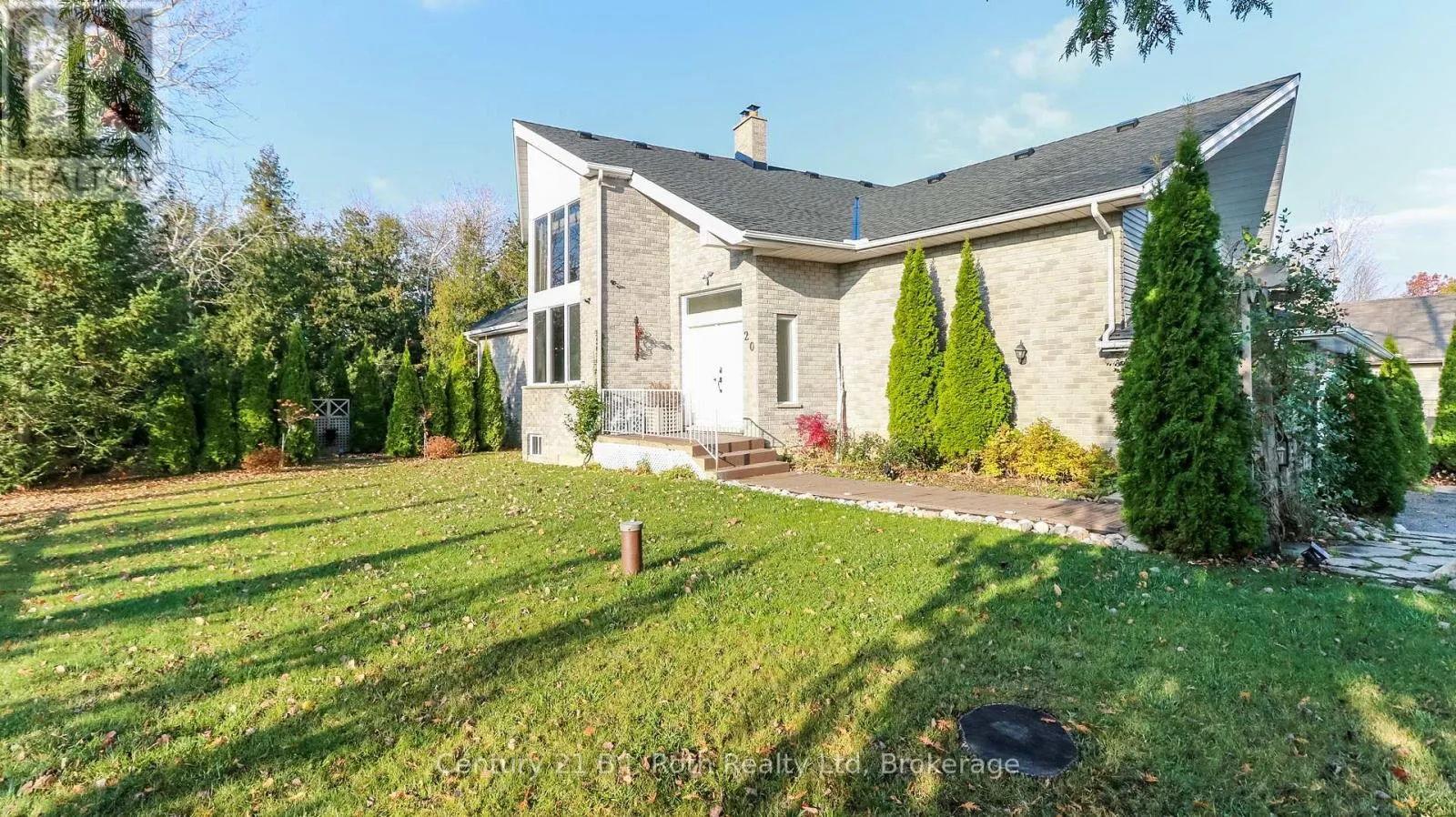 House for rent: 20 Grant Avenue, Tiny, Ontario L0L 1P1