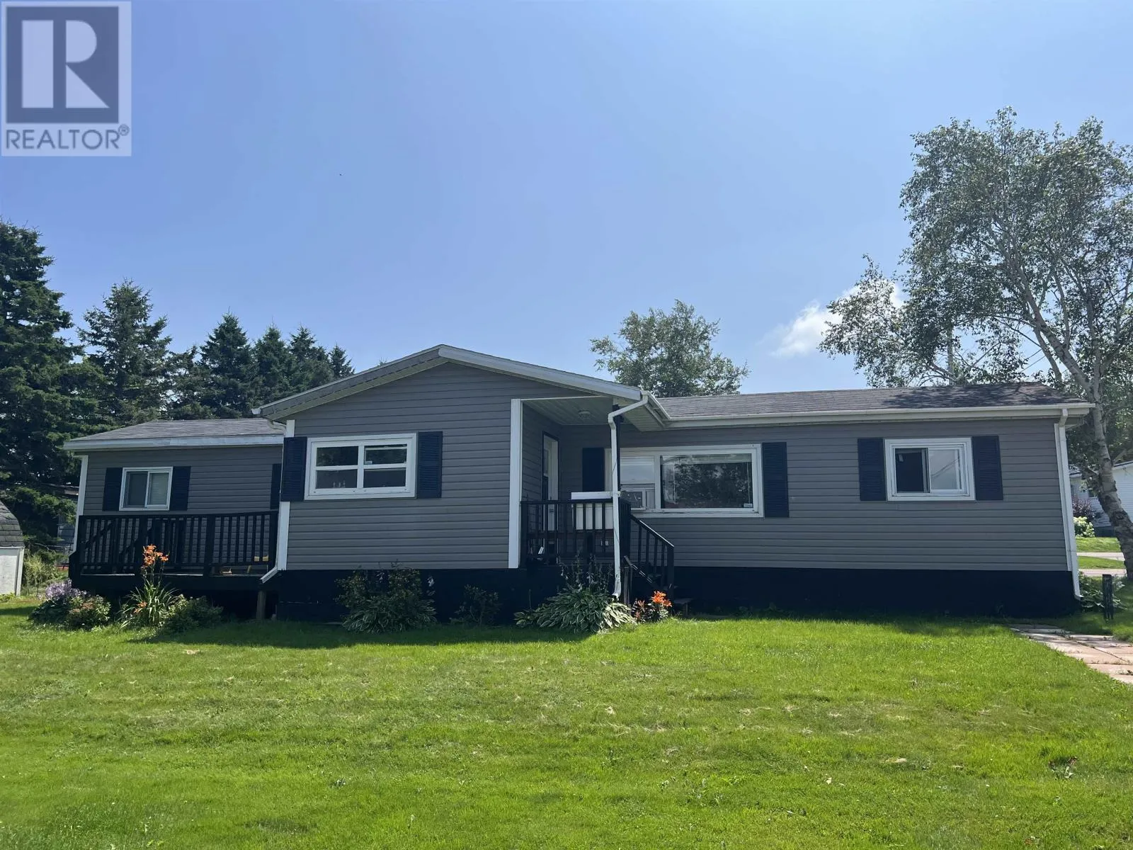 Mobile Home for rent: 20 Heritage Drive, Cornwall, Prince Edward Island C0A 1H5