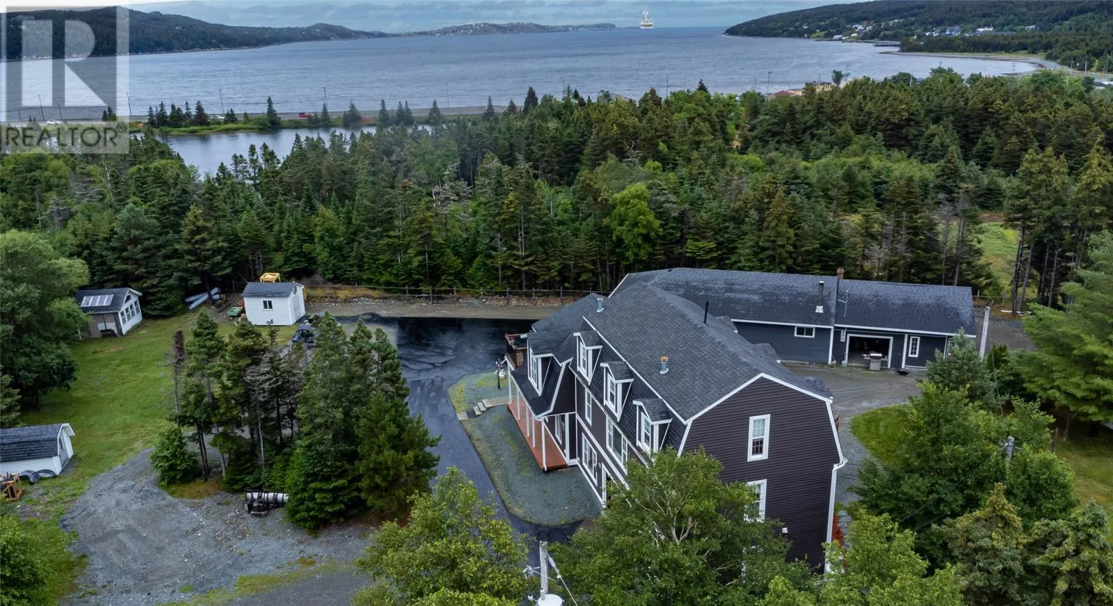 Two Apartment House for rent: 20 Kavanaghs Road, Clarkes Beach, Newfoundland & Labrador A0A 1W0