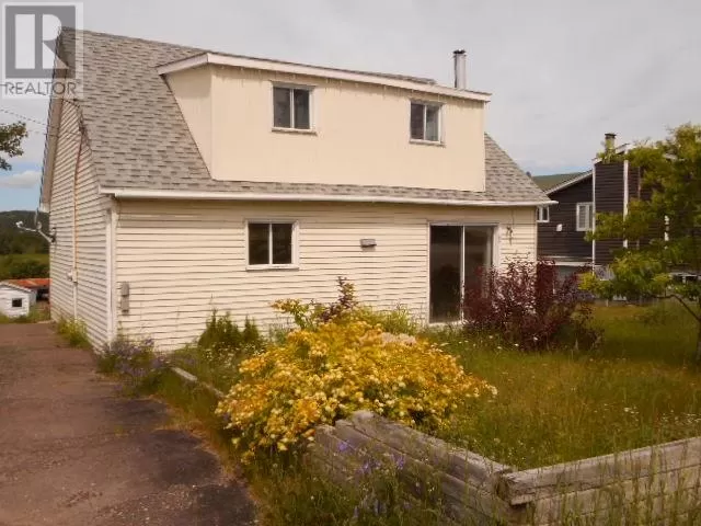 House for rent: 20 Main Street, Springdale, Newfoundland & Labrador A0J 1T0