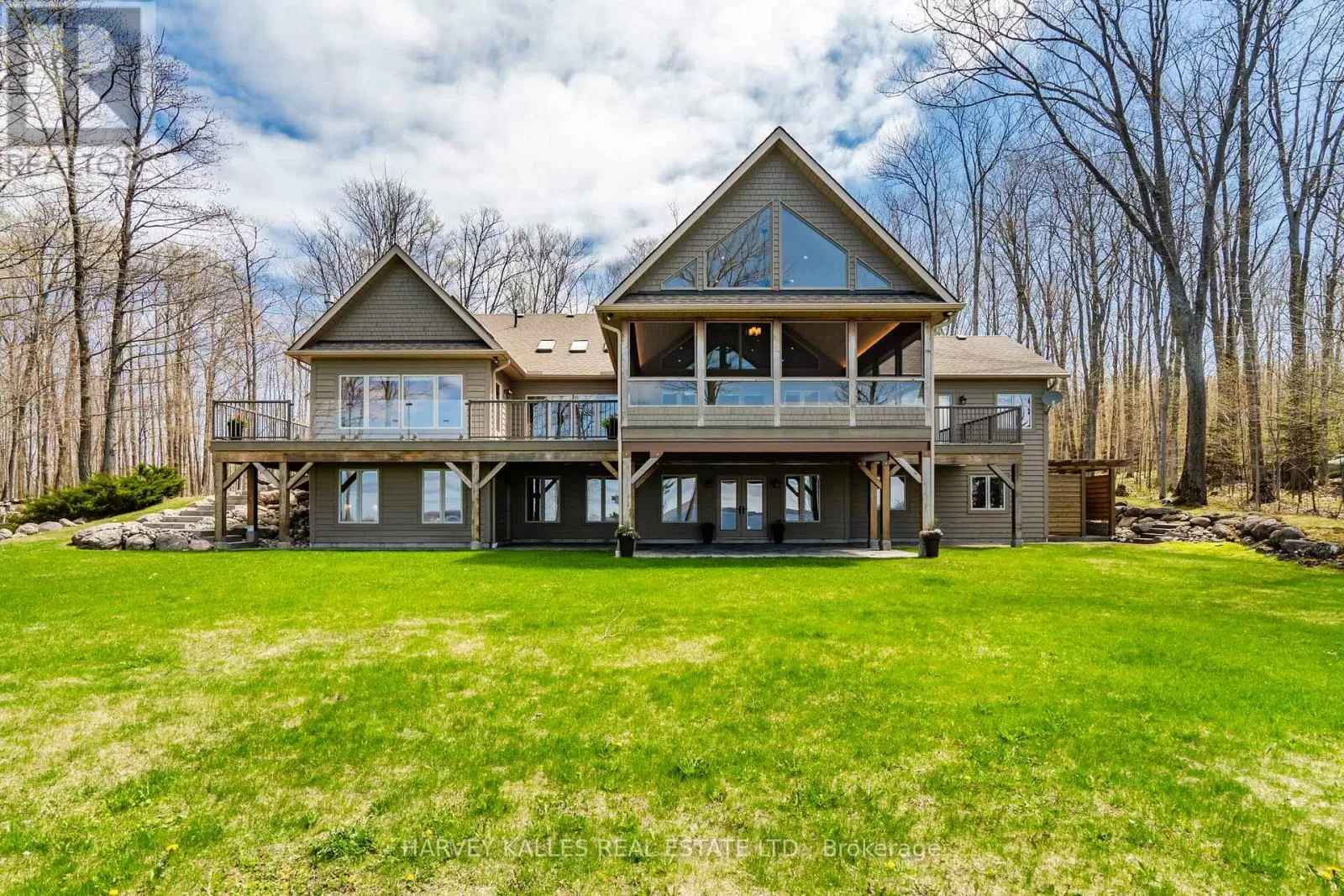 House for rent: 20 Nippissing Ridge Road, Tiny, Ontario L9M 0T8