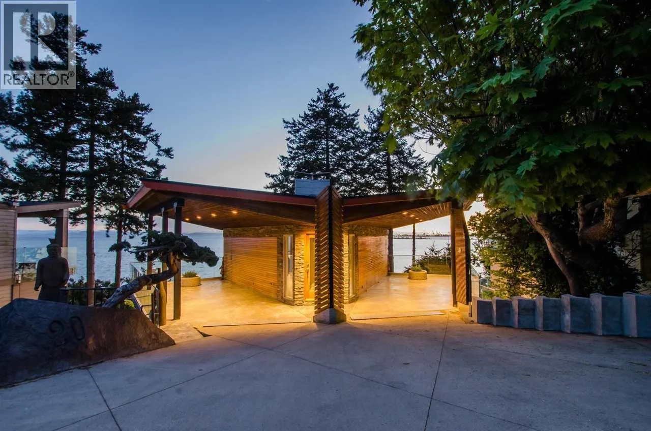 House for rent: 20 Tsawwassen Beach Road, Delta, British Columbia V4M 4C6