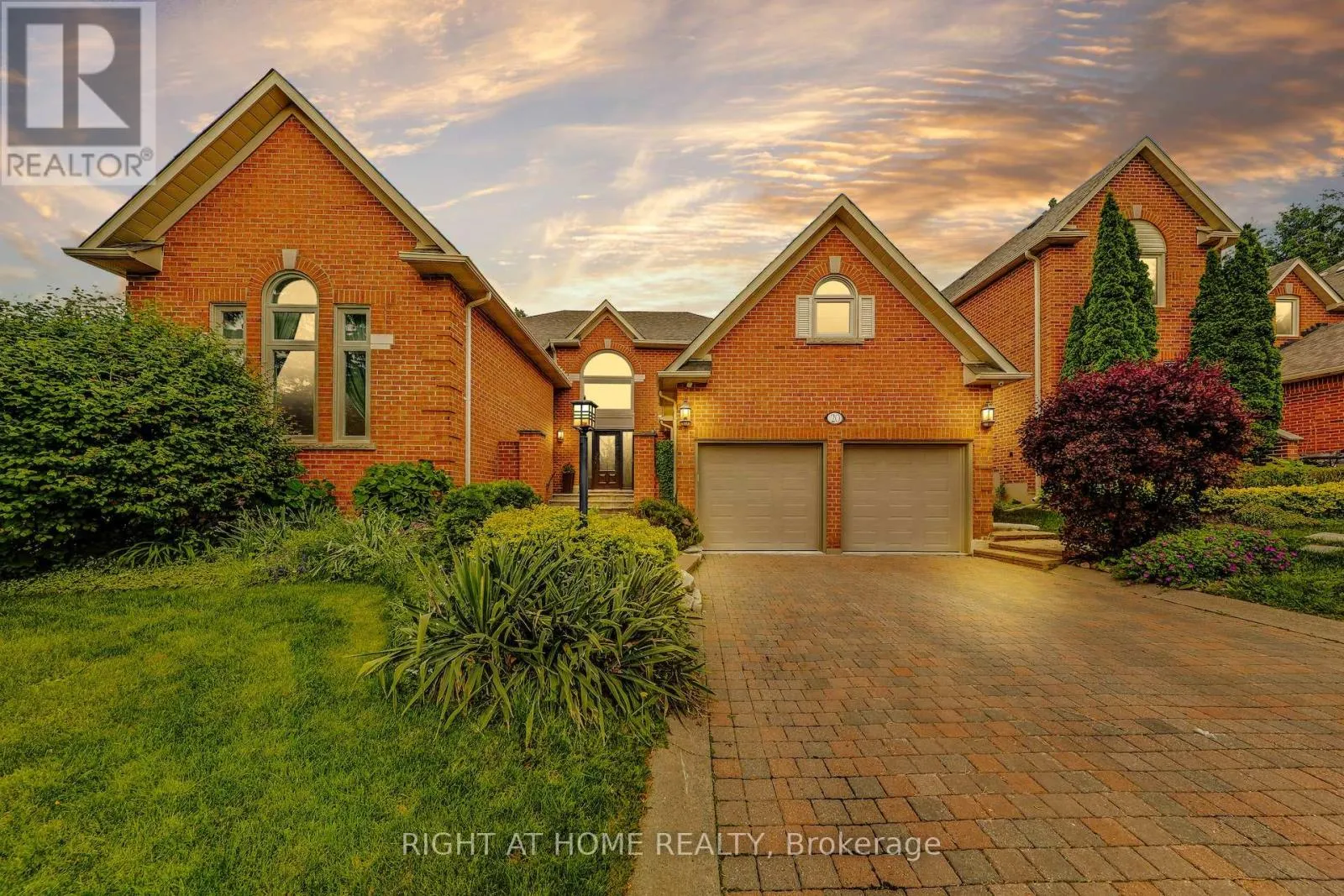 House for rent: 20 Woburn Drive, Vaughan, Ontario L4L 7H8