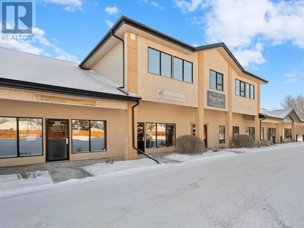 Offices for rent: 200, 14 Crystalridge Drive, Okotoks, Alberta T1S 2C3