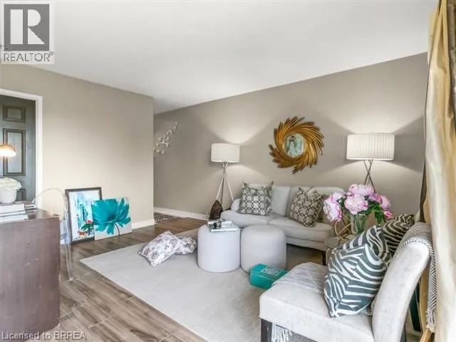 Apartment for rent: 200 Charlton Avenue E Unit# 503, Hamilton, Ontario L8N 1Z1