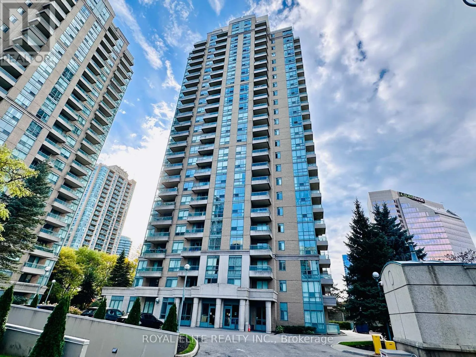 Apartment for rent: 2001 - 1 Pemberton Avenue, Toronto, Ontario M2M 4L9