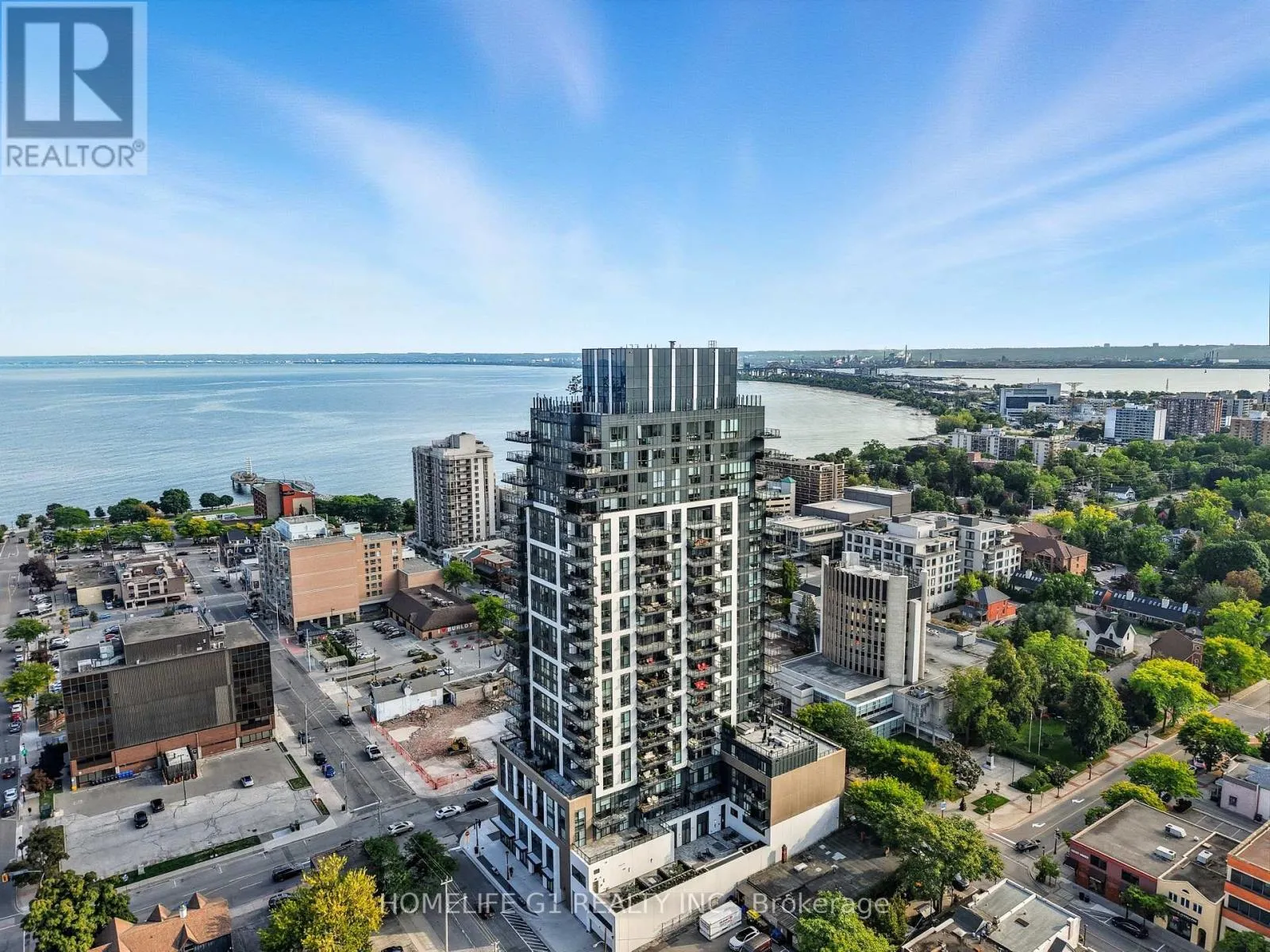 Apartment for rent: 2002 - 2007 James Street, Burlington, Ontario L7R 0G7