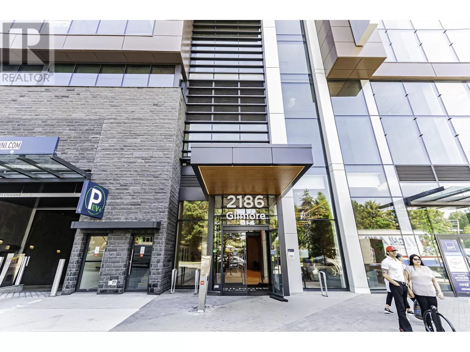 Apartment for rent: 2002 2186 Gilmore Avenue, Burnaby, British Columbia V5C 0N7