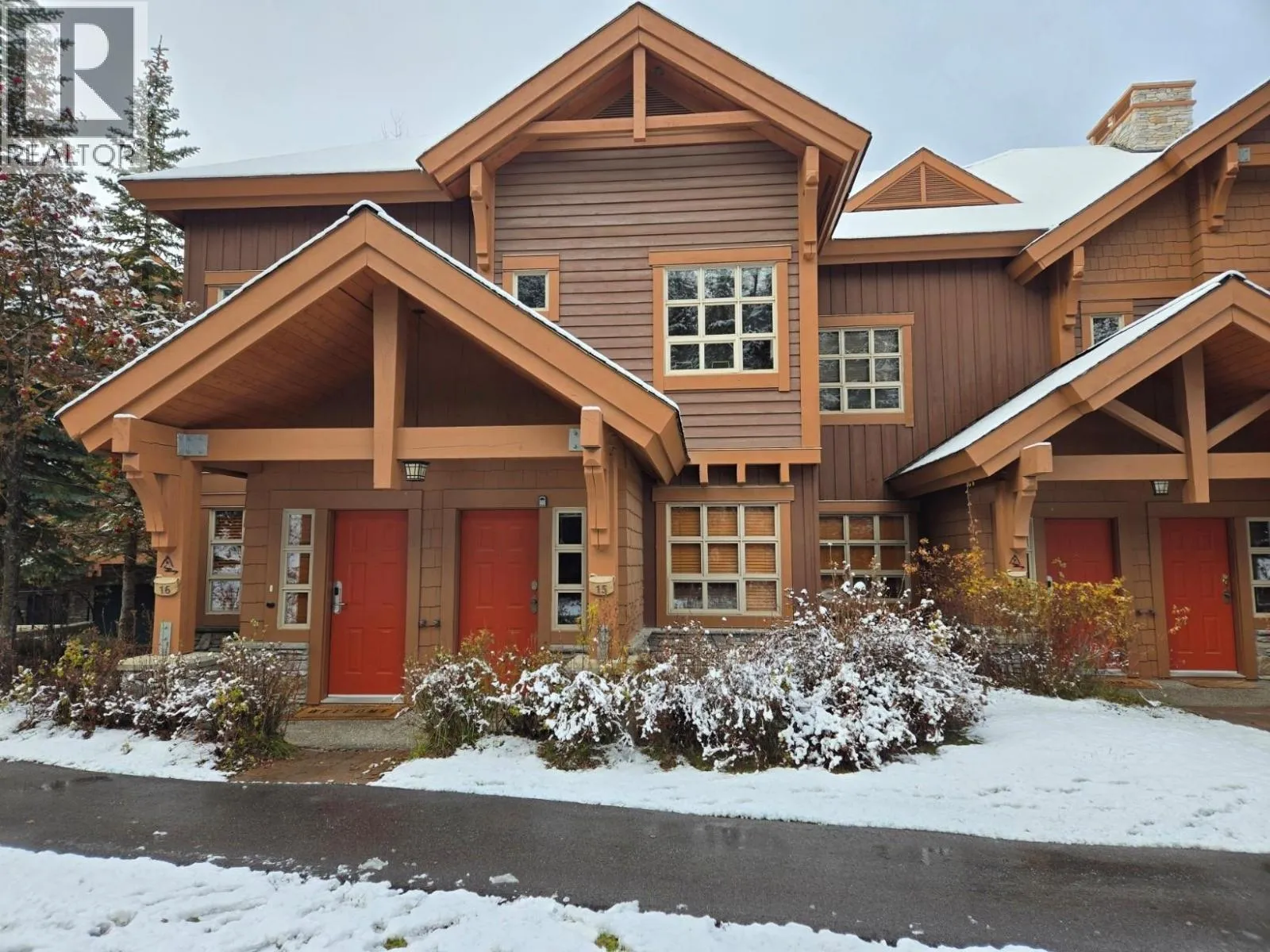 Row / Townhouse for rent: 2002 Panorama Drive Unit# 15, Panorama, British Columbia V0A 1T0