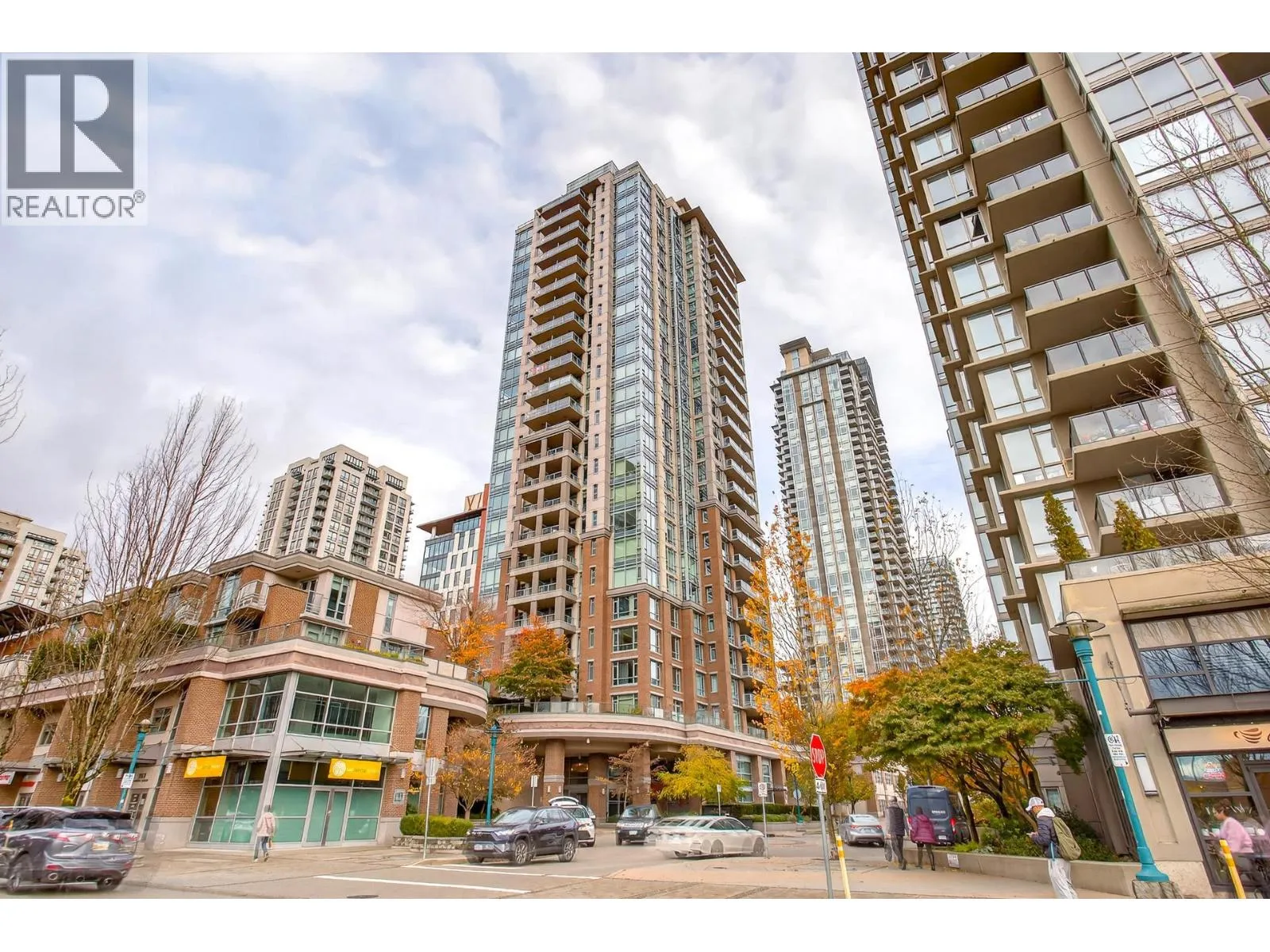 Apartment for rent: 2003 1155 The High Street, Coquitlam, British Columbia V3B 7W4