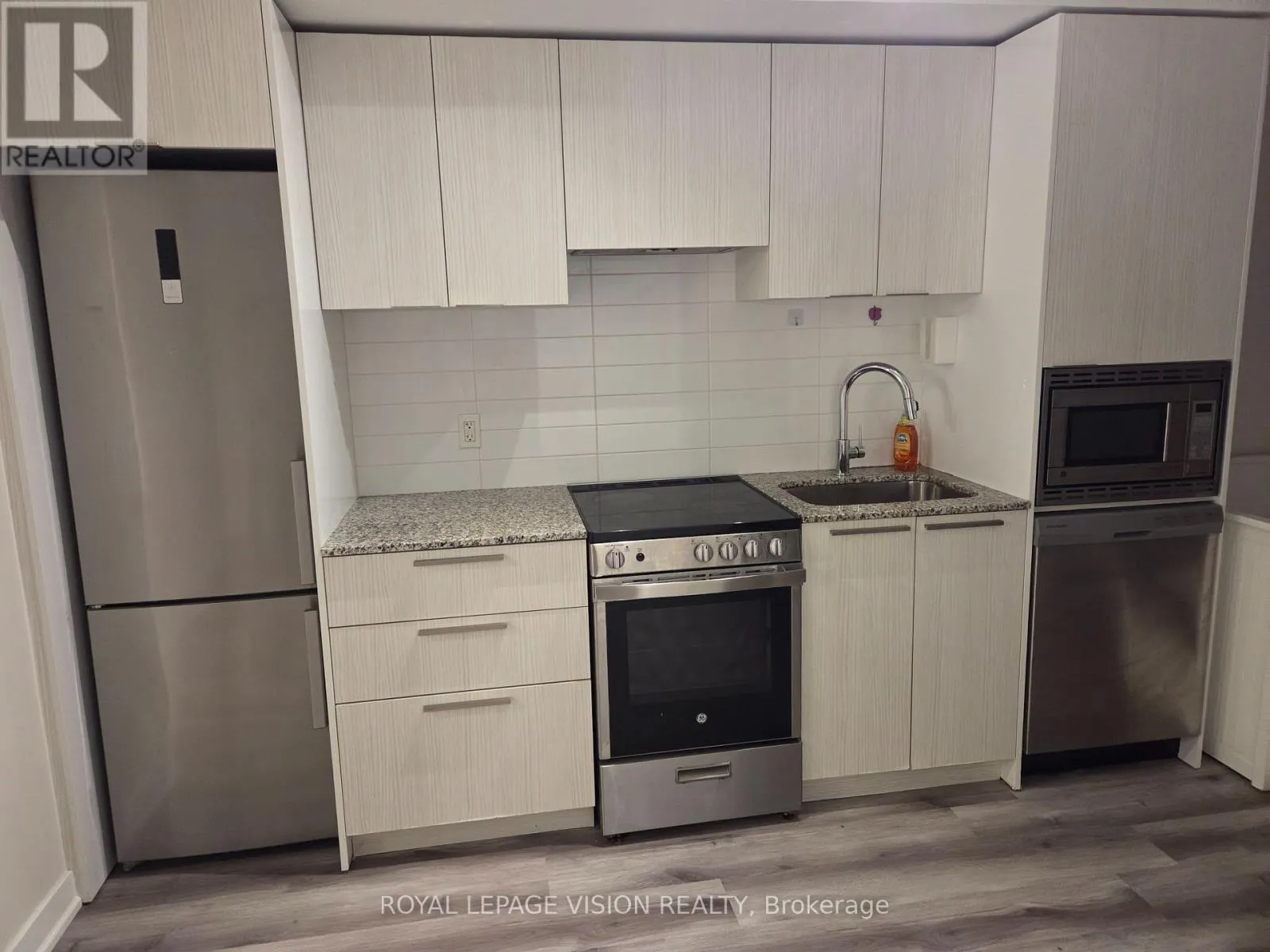 Apartment for rent: 2003 - 501 Yonge Street, Toronto, Ontario M4Y 0G8